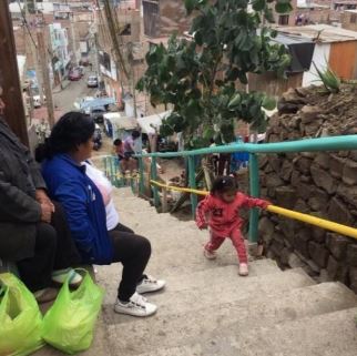 Creating a safe walking route in hilly Lima - Urban95