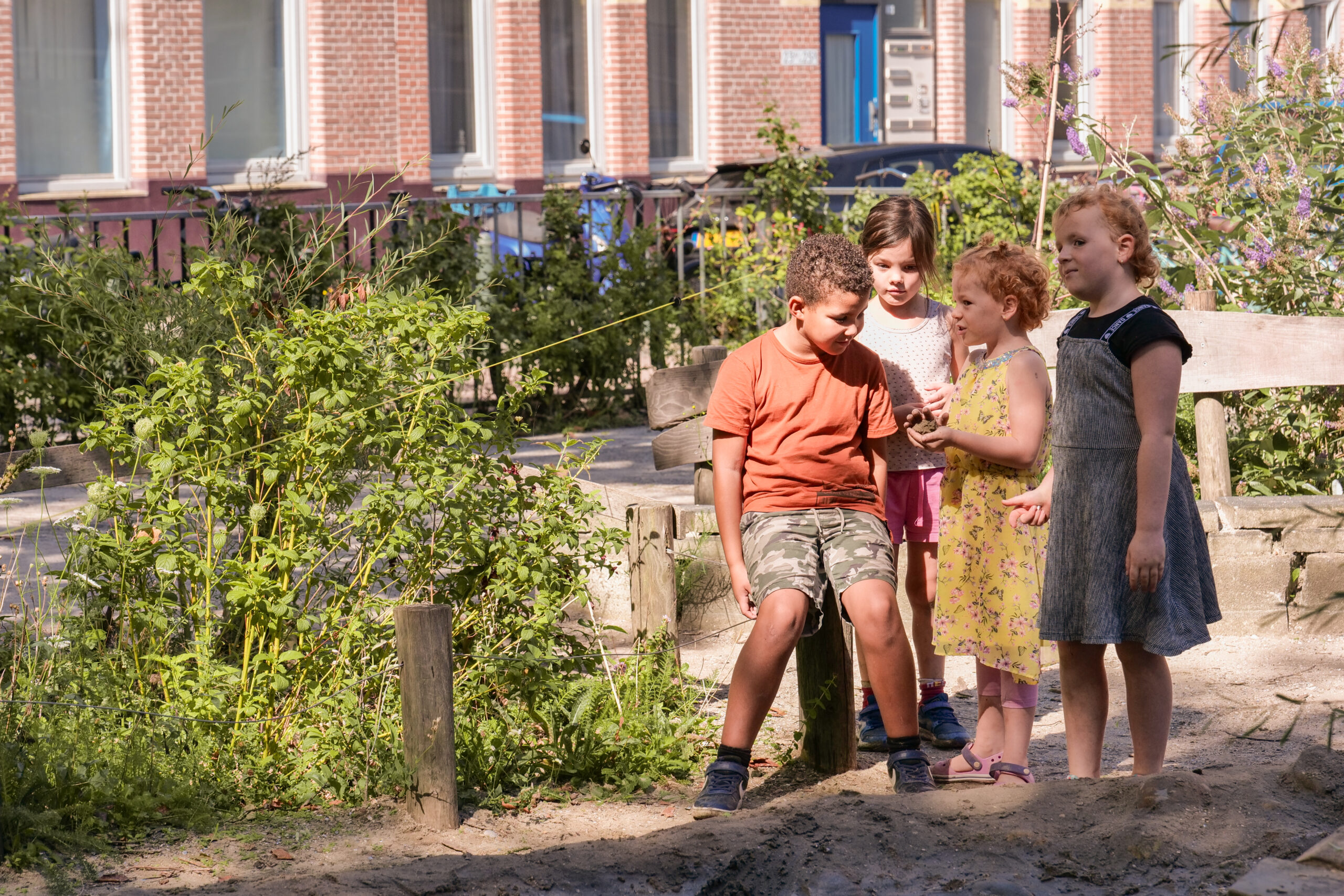 children in green and blue schoolyard, Rotterdam, virtual shoot